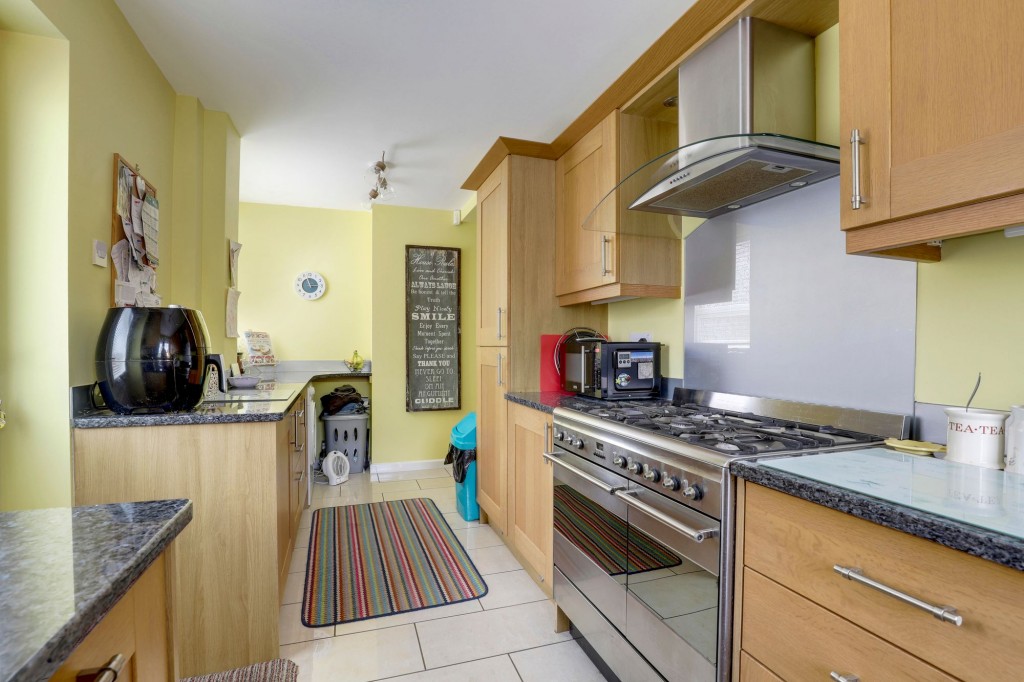 Nottingham Road, Hucknall, NG15