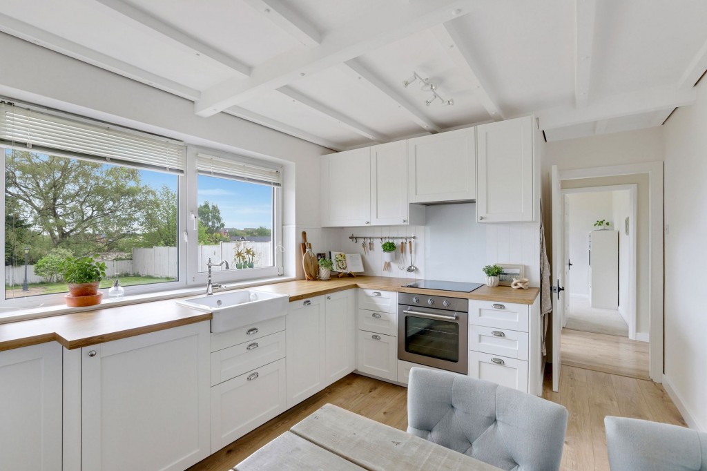 Dorchester Drive, Mansfield, NG18
