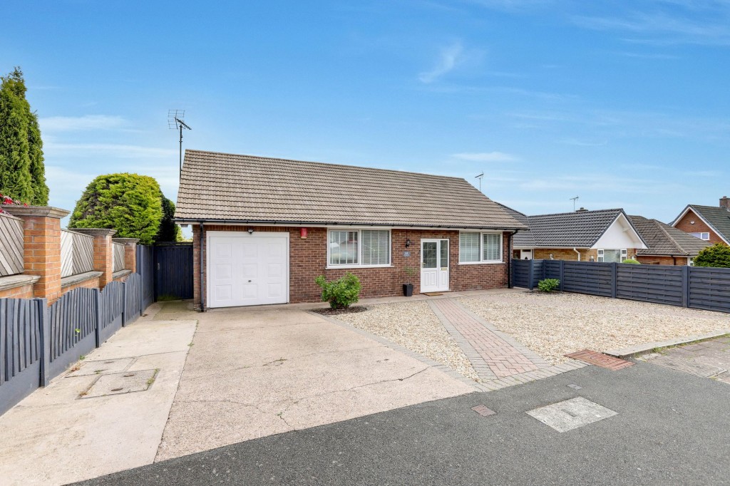 Dorchester Drive, Mansfield, NG18