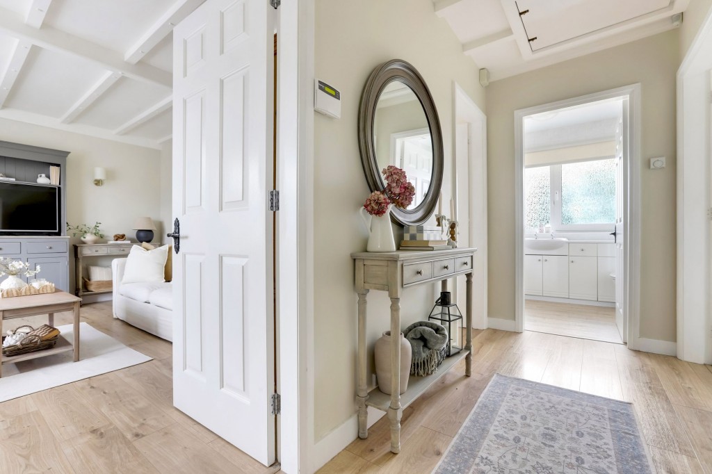 Dorchester Drive, Mansfield, NG18