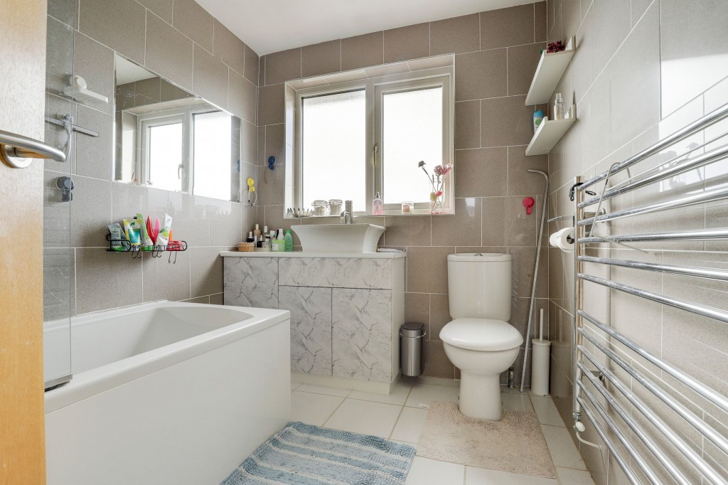 Bispham Drive, Toton, NG9