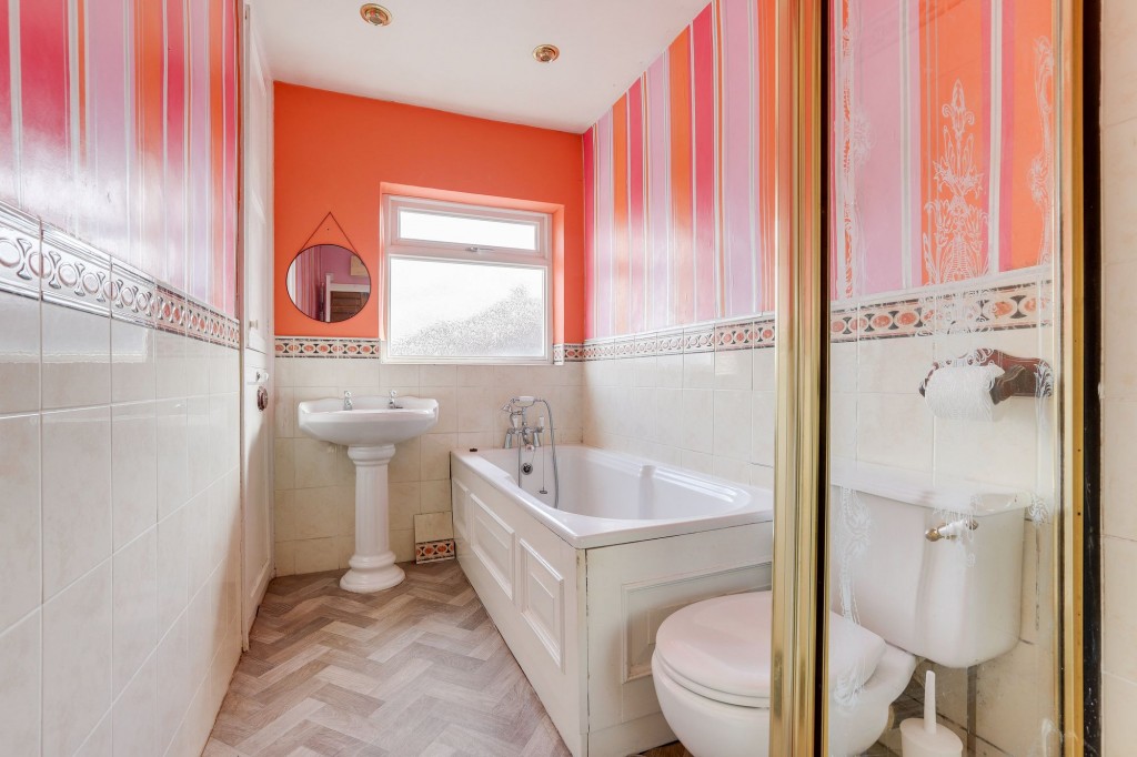 Roy Avenue, Beeston, NG9