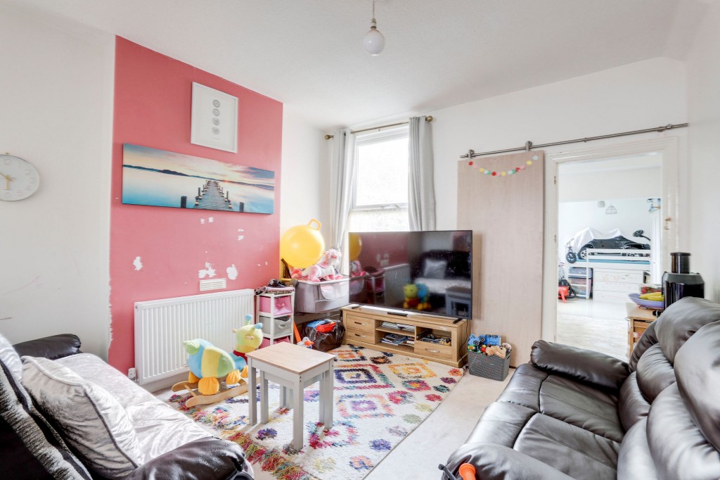 Holborn Avenue, Nottingham, NG2