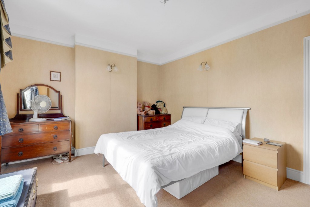 Leonard Avenue, Nottingham, NG5