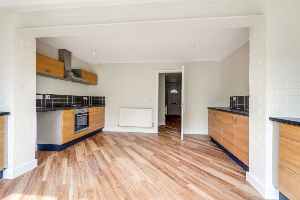 Lido Close, Nottingham, NG6