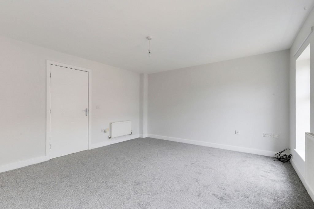 Lido Close, Nottingham, NG6