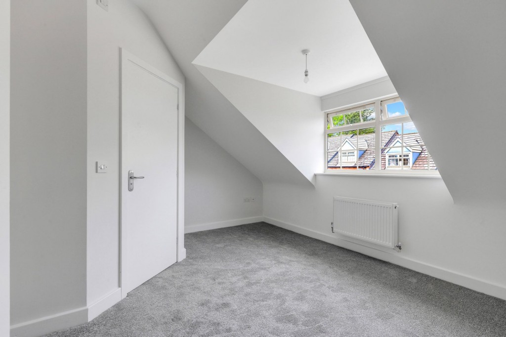 Lido Close, Nottingham, NG6