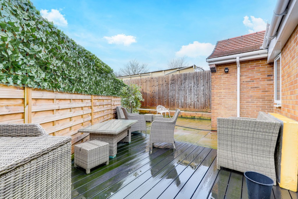 Broadway East, Carlton, NG4