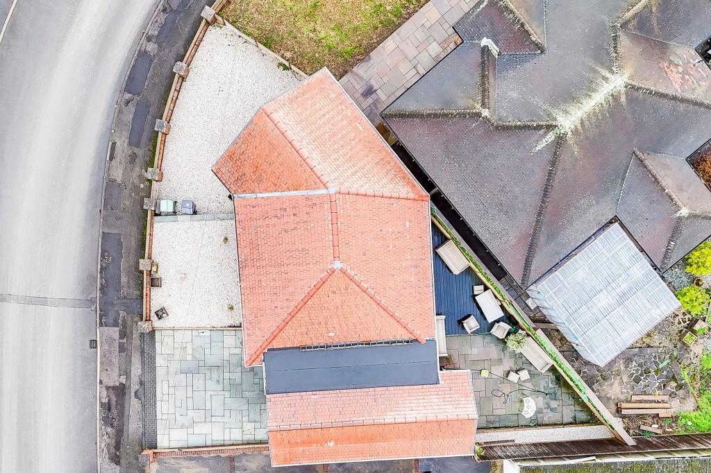 Broadway East, Carlton, NG4