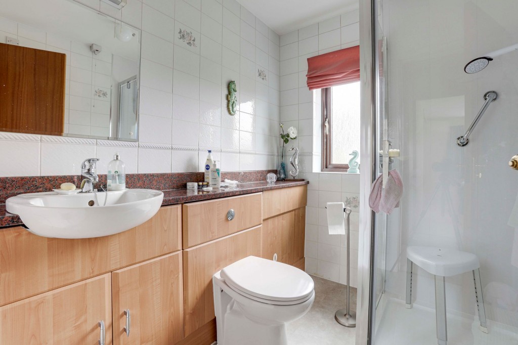 Harberton Close, Redhill, NG5