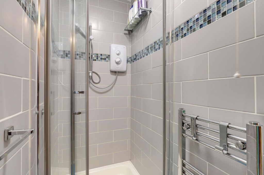 Station Terrace, Hucknall, NG15