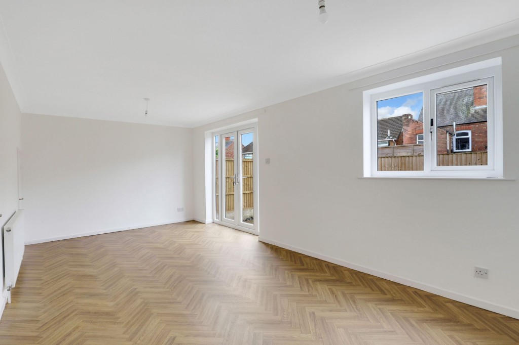 Bond Street, Arnold, NG5