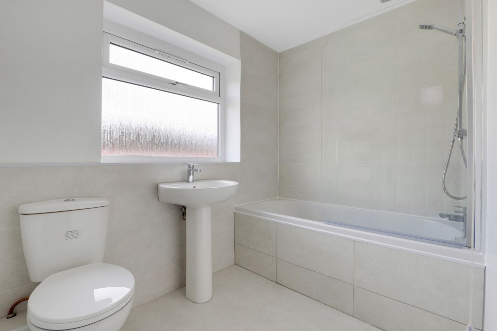 Bond Street, Arnold, NG5