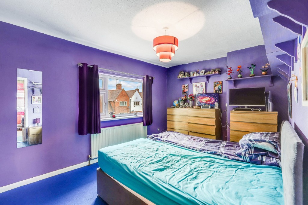 Longford Crescent, Nottingham, NG6
