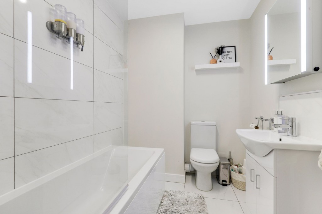Alexander Gardens, Bestwood Village, NG6