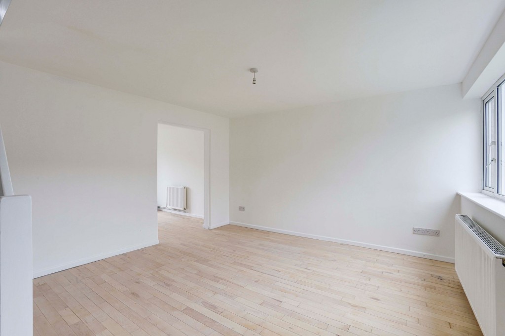 Apple Walk, Nottingham, NG3