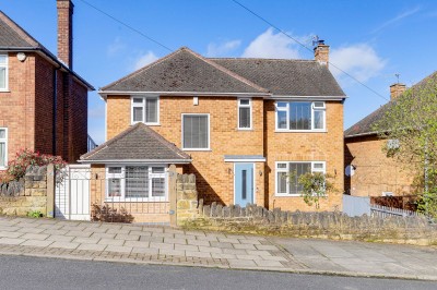 Walsingham Road, Woodthorpe, NG5