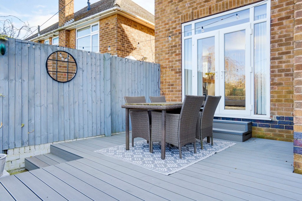 Walsingham Road, Woodthorpe, NG5