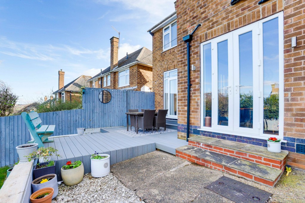 Walsingham Road, Woodthorpe, NG5
