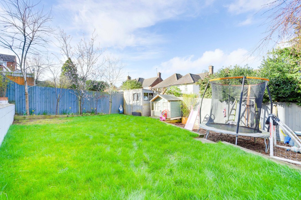 Walsingham Road, Woodthorpe, NG5