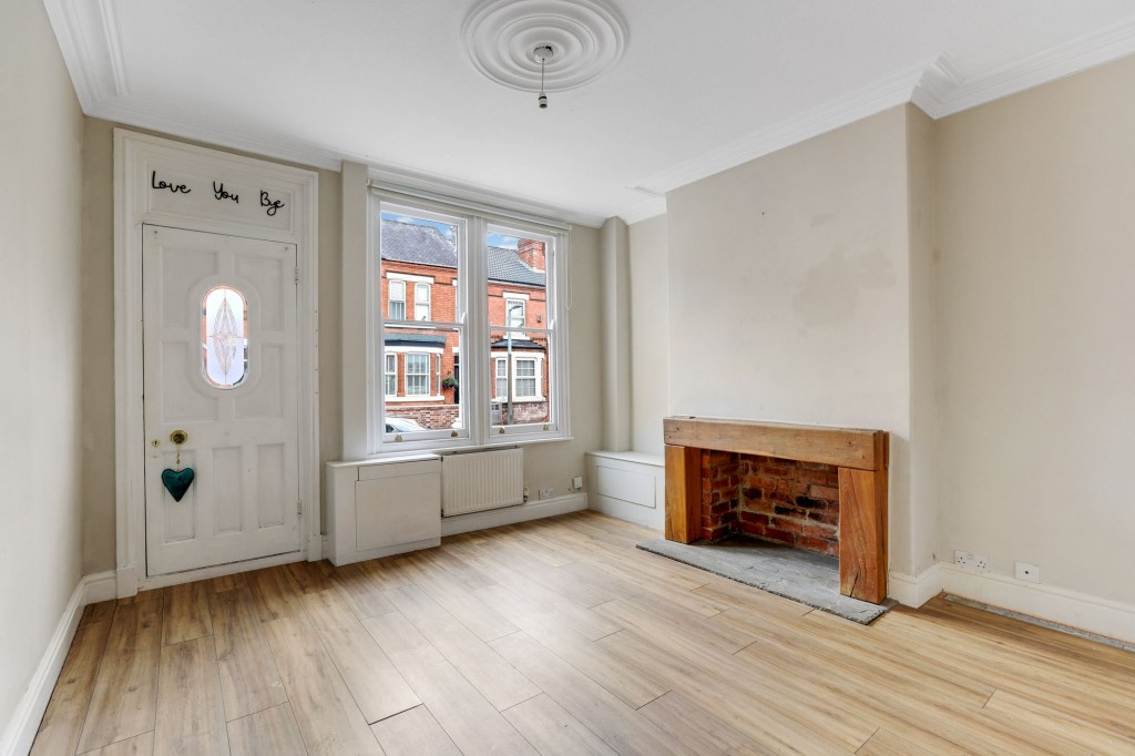 Montague Road, Hucknall, NG15