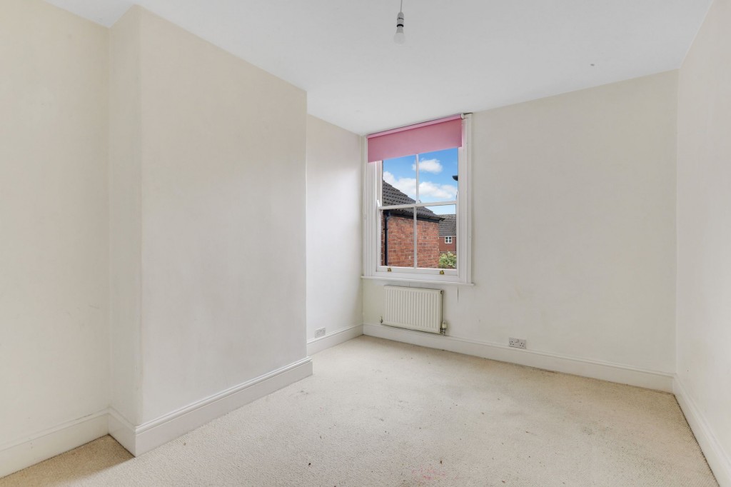 Montague Road, Hucknall, NG15