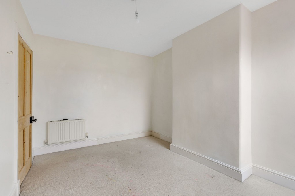 Montague Road, Hucknall, NG15