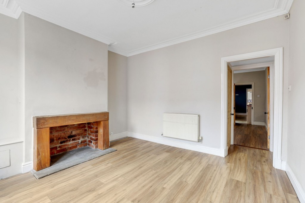 Montague Road, Hucknall, NG15