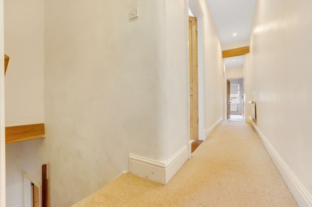 Montague Road, Hucknall, NG15