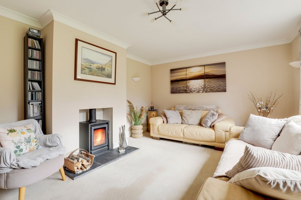 Main Street, Woodborough, NG14