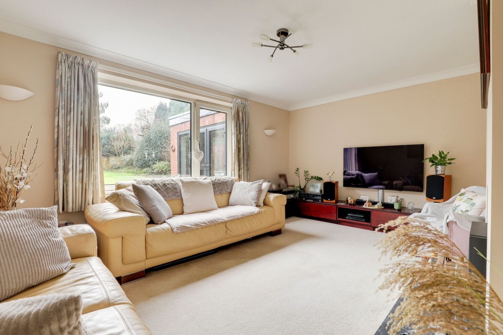 Main Street, Woodborough, NG14