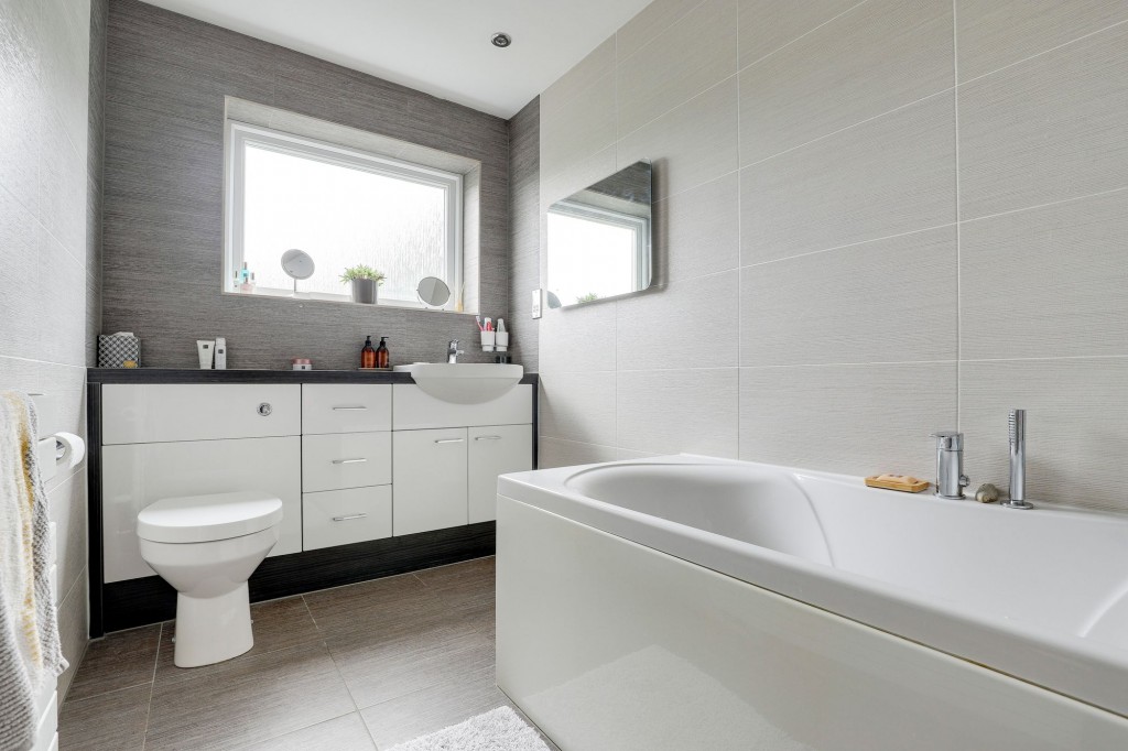 Main Street, Woodborough, NG14