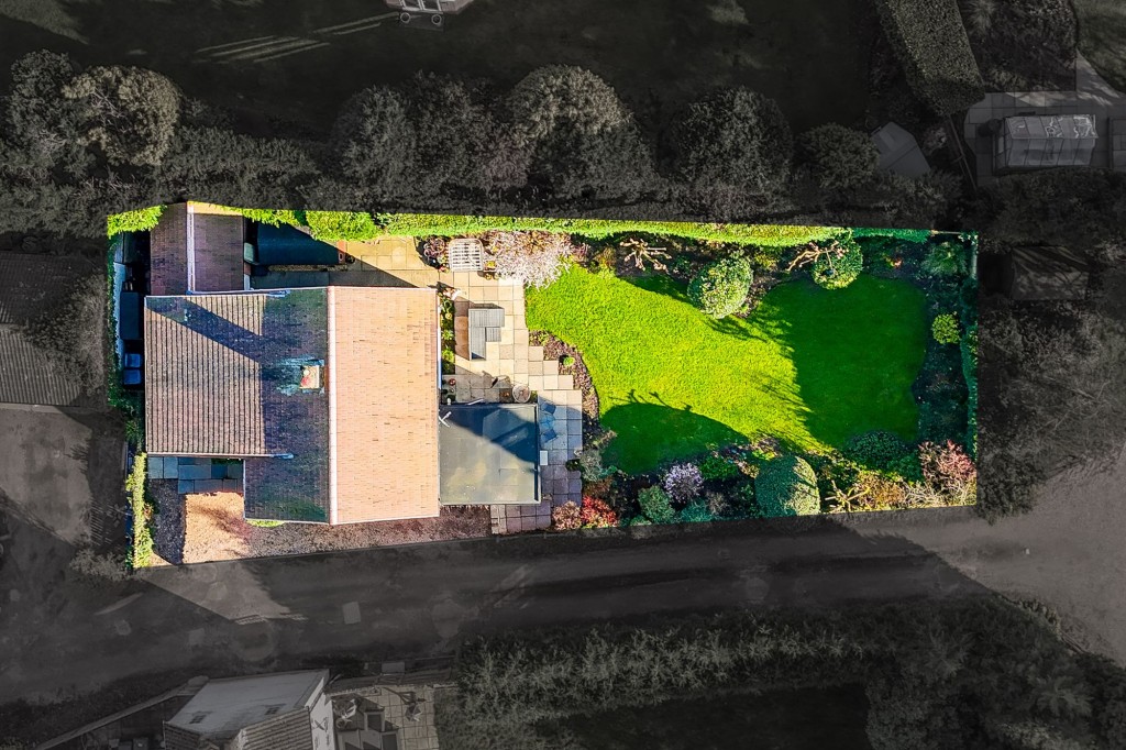 Main Street, Woodborough, NG14