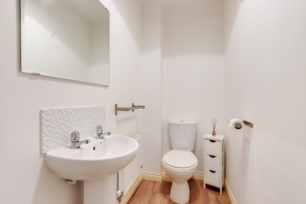 Bluebell Wood Lane, Clipstone Village, NG21