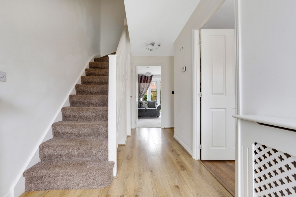 Bluebell Wood Lane, Clipstone Village, NG21
