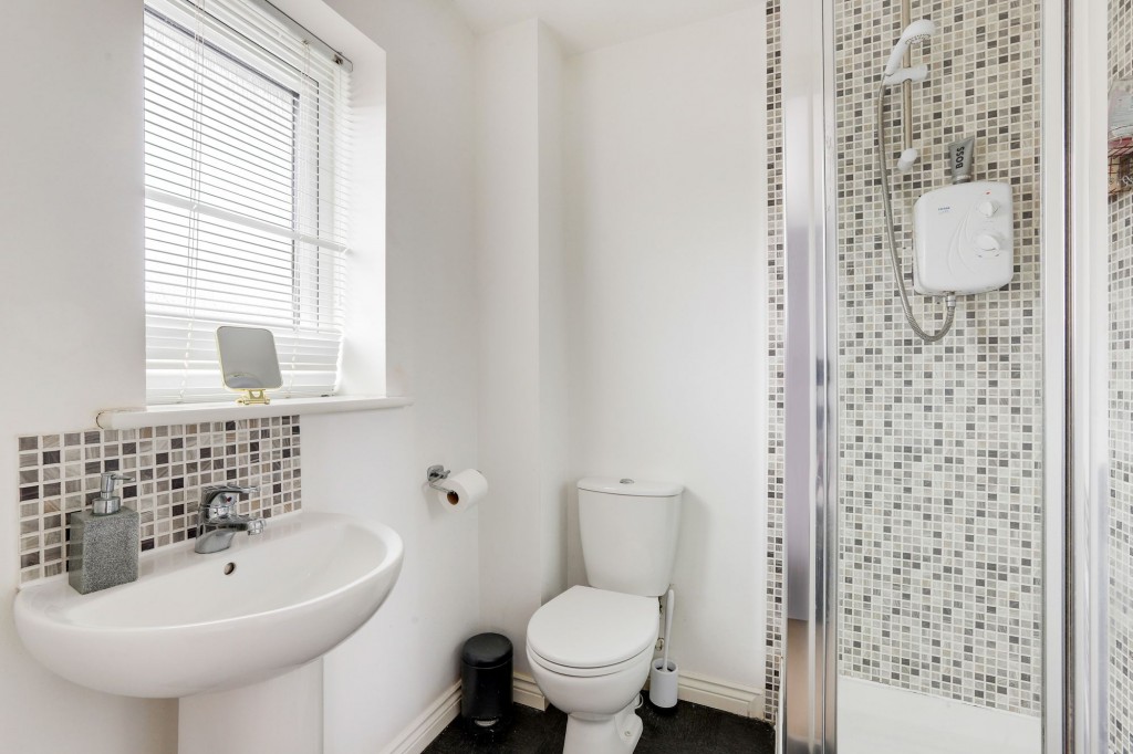 Bluebell Wood Lane, Clipstone Village, NG21