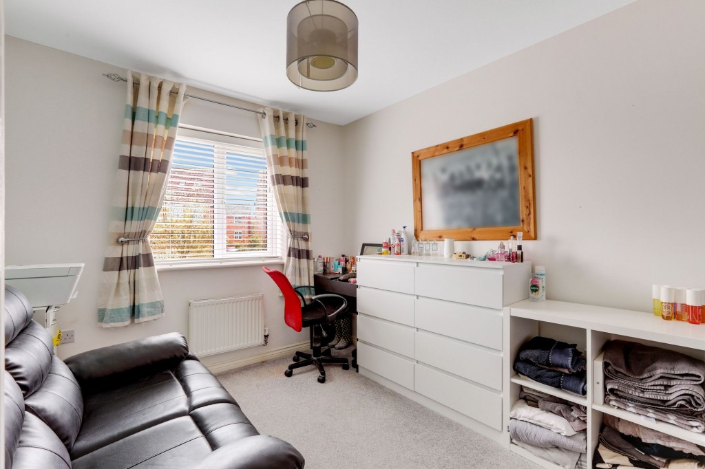 Bluebell Wood Lane, Clipstone Village, NG21