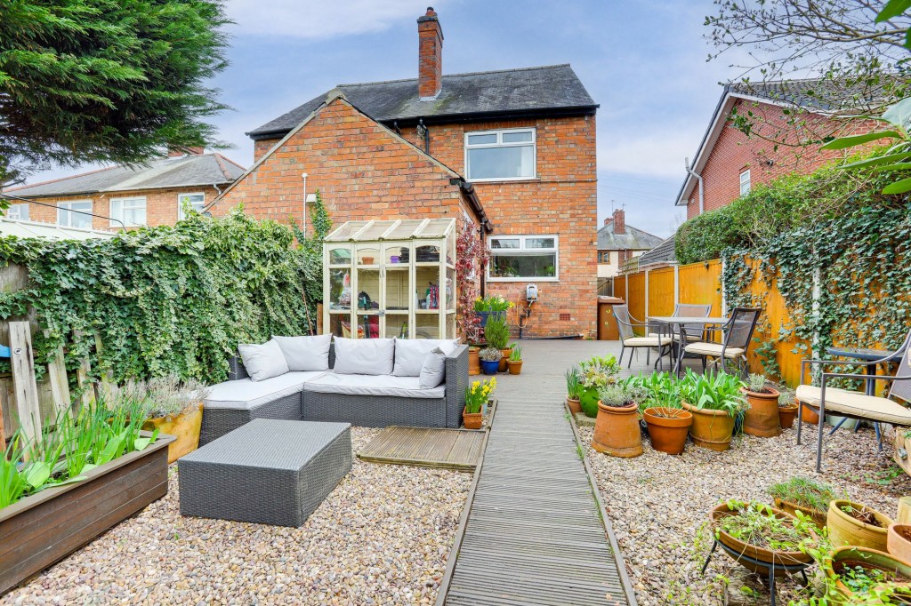 Myrtle Avenue, Long Eaton, NG10