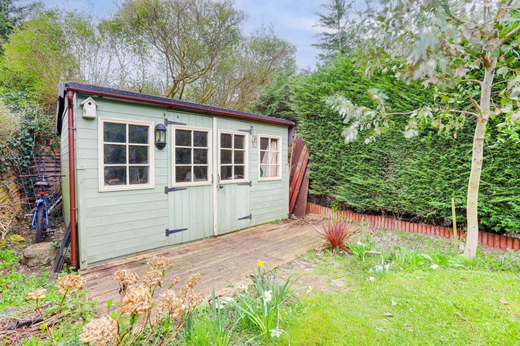 Myrtle Avenue, Long Eaton, NG10