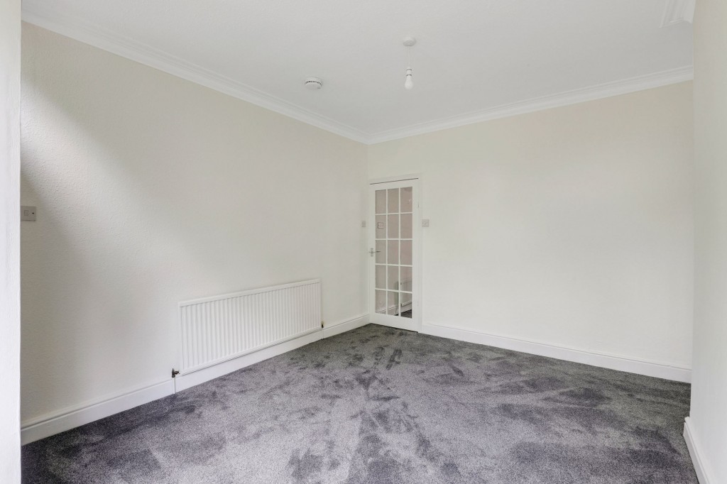 Charlesworth Avenue, Nottingham, NG7
