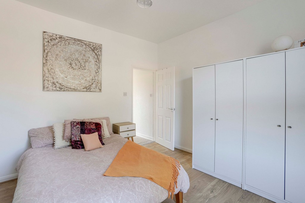 Vale Road, Colwick, NG4