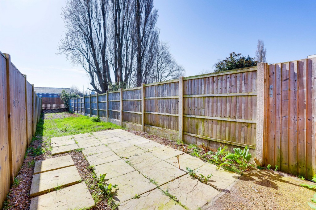 Vale Road, Colwick, NG4