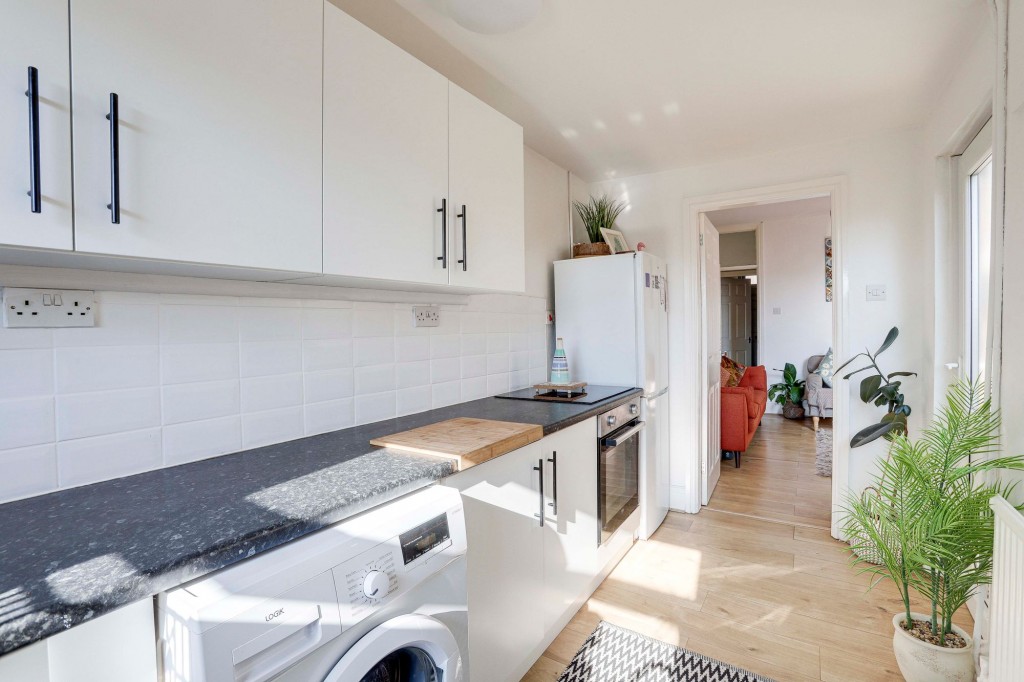 Vale Road, Colwick, NG4