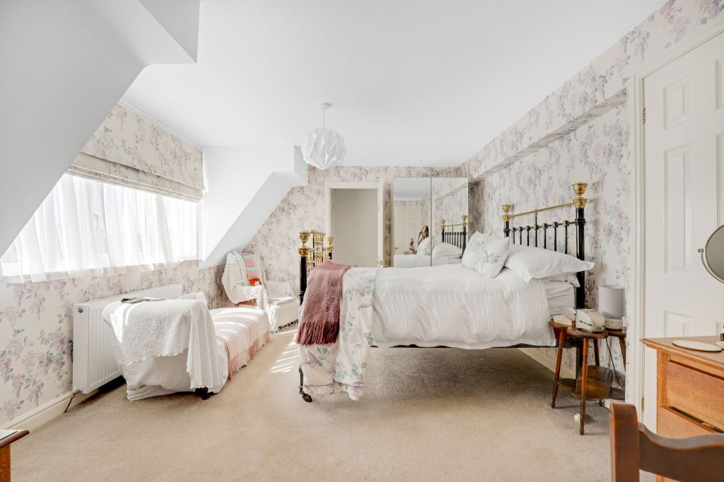 Blackrod Close, Toton, NG9