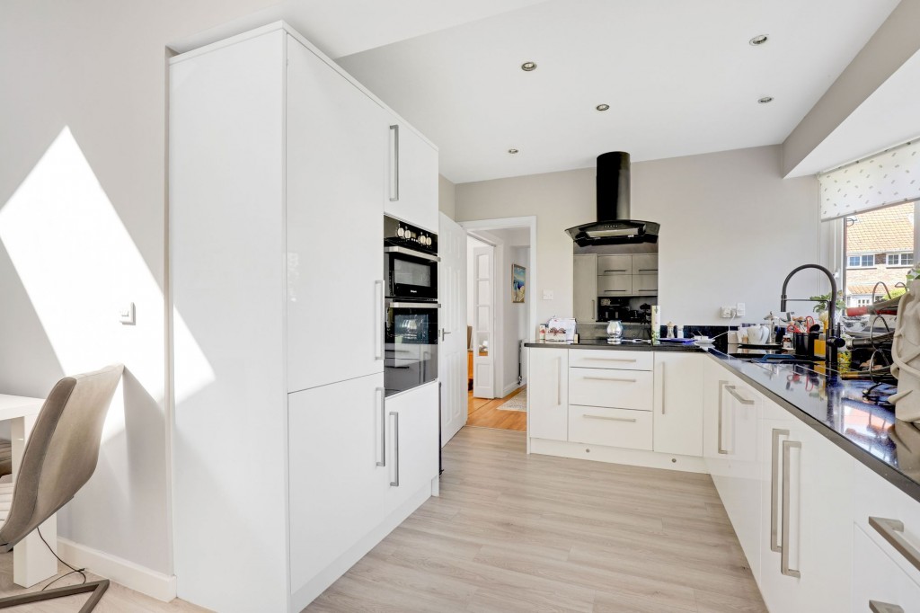 Blackrod Close, Toton, NG9