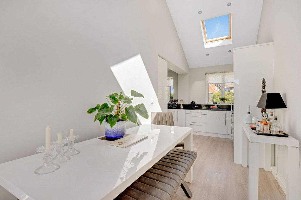 Blackrod Close, Toton, NG9