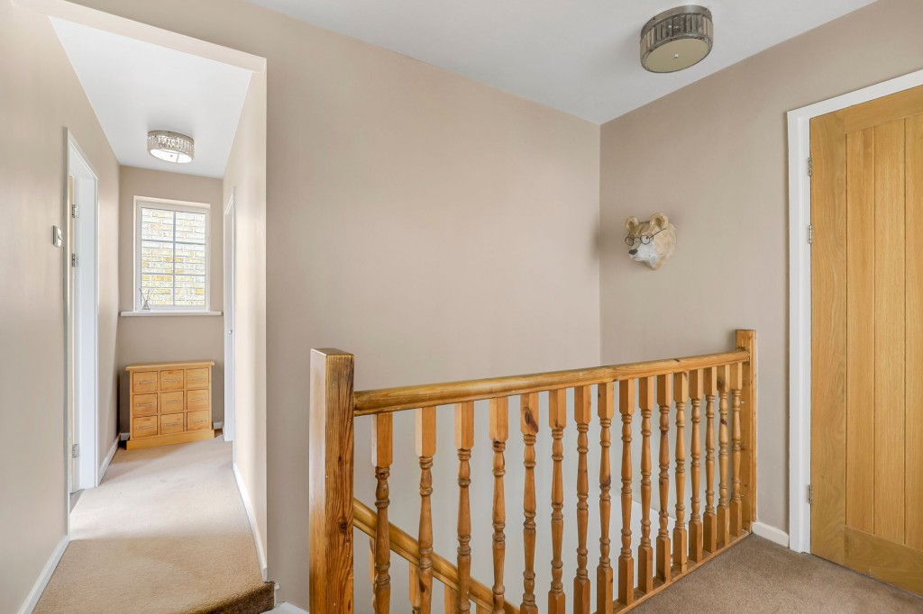 Angela Close, Arnold, NG5