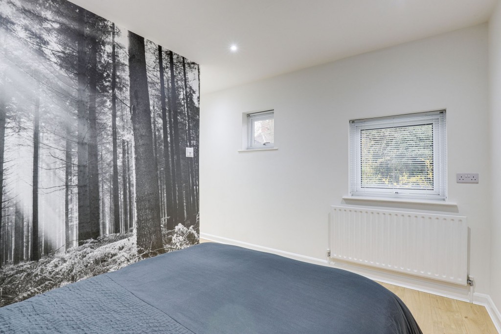 St. Helens Grove, Burton Joyce, NG14