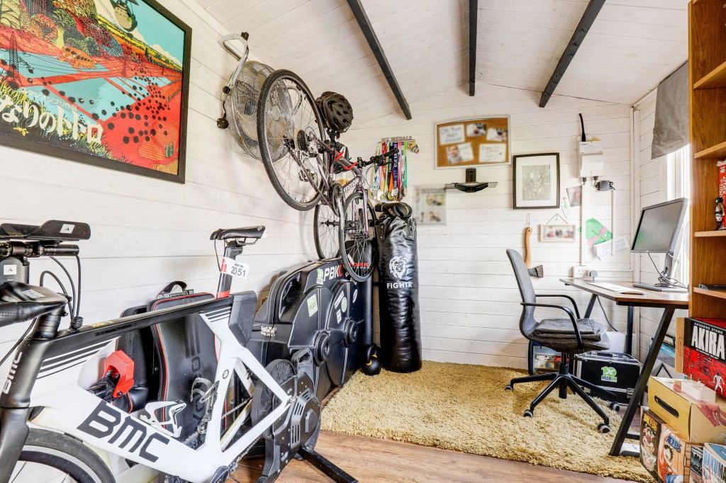 Bannerman Road, Nottingham, NG6