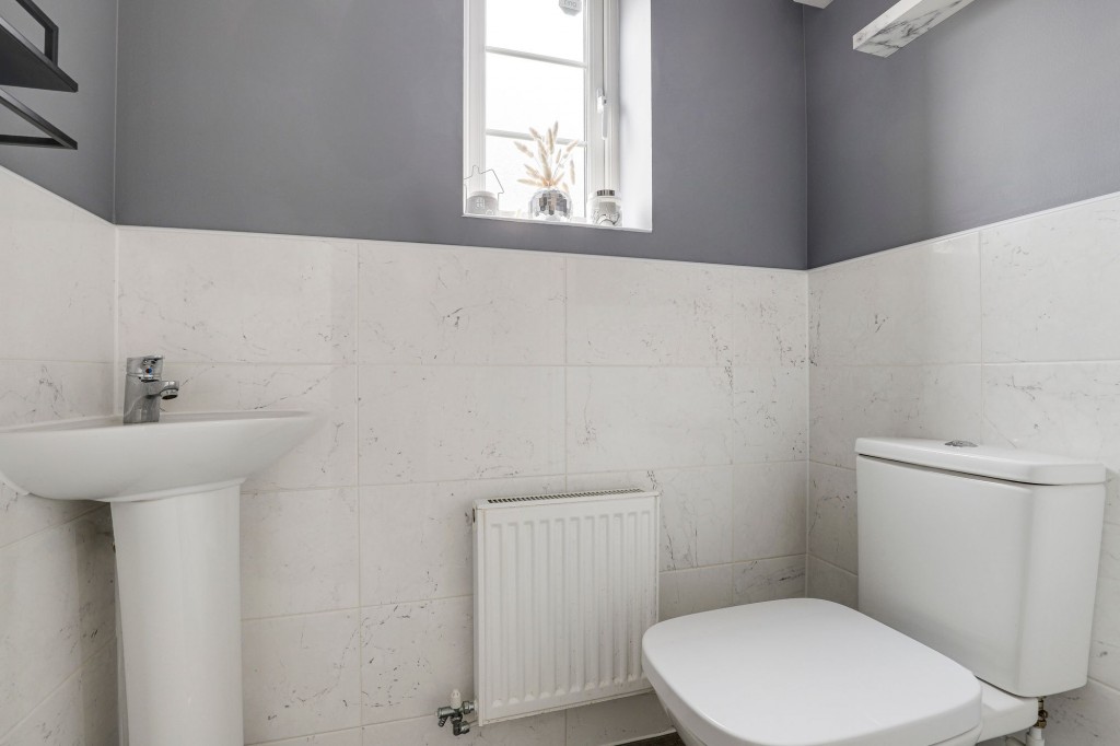 Robinson Close, Edwalton, NG12